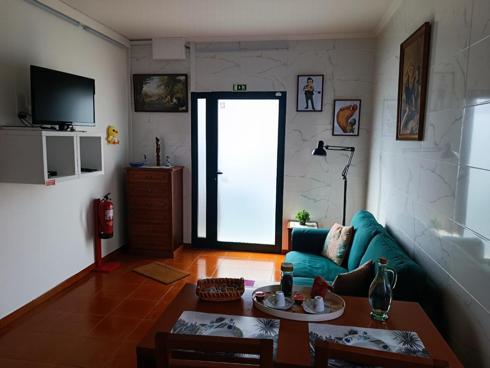 Apartamento Valados ปอนตาเดลกาดา ภายนอก รูปภาพ